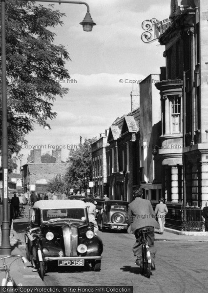 Photo of Chelmsford, New Street 1948