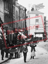 Onlookers, High Street 1898, Chelmsford