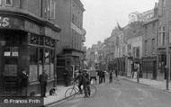 Outside Ancient Lights, Tindal Street 1906, Chelmsford