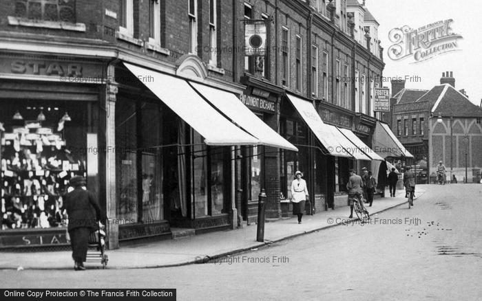Photo of Chelmsford, Shops In Moulsham Street 1919