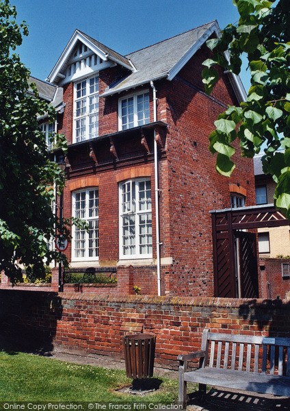 Photo of Chelmsford, The Former Church Street National School 2005