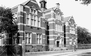 Chelmsford, the Public Library 1906