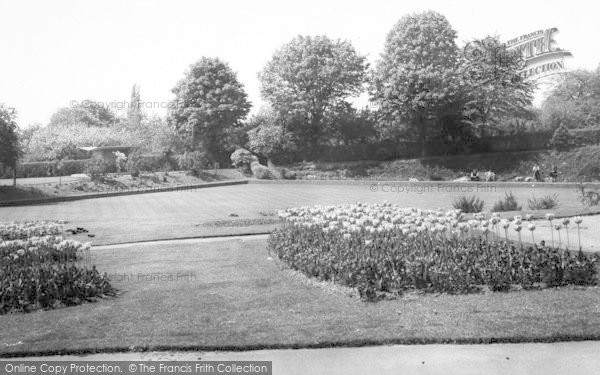 Photo of Chelmsford, Tower Gardens c.1965