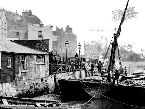 Photo of Chelsea, Old Ferry Wharf 1890
