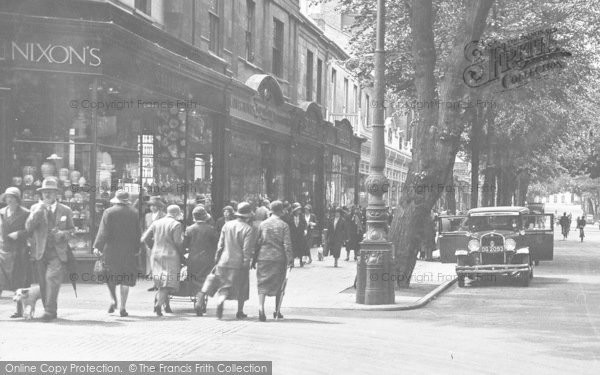 Photo of Cheltenham, Busy Promenade 1931