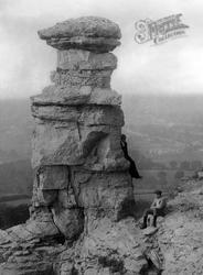 Devil's Chimney 1901, Cheltenham