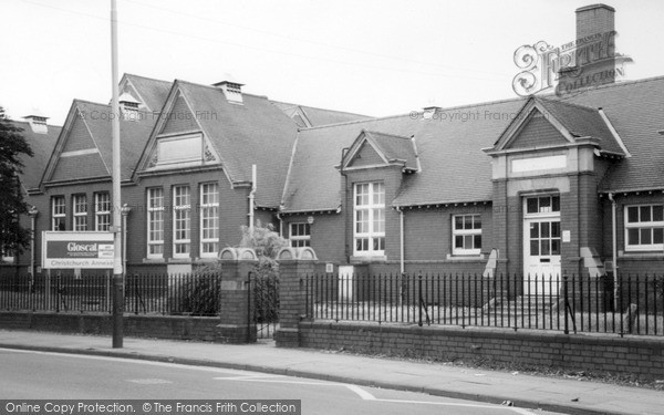 Photo of Cheltenham, Gloucester Road School c.2000