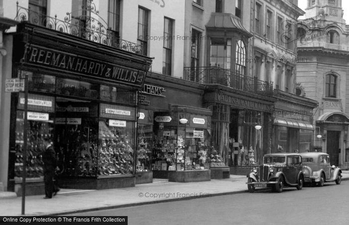 Photo of Cheltenham, High Street 1937