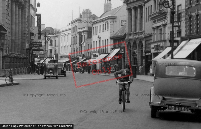 Photo of Cheltenham, High Street 1937