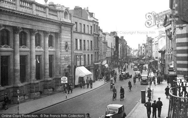 Photo of Cheltenham, High Street c.1950