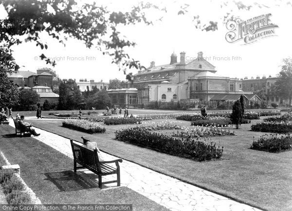 Photo of Cheltenham, Imperial Gardens c.1955