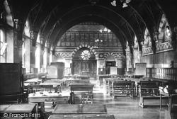 Ladies College, Main Hall 1912, Cheltenham