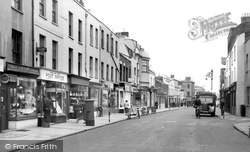 Cheltenham, Lower High Street c1955