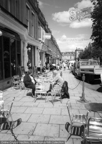 Photo of Cheltenham, Pavement Cafés In Montpellier 2004