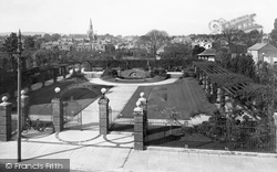 Sandford Park, Entrance 1931, Cheltenham