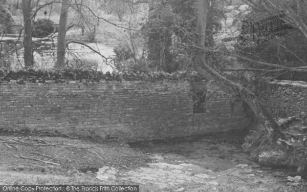 Photo of Cheltenham, Seven Springs, Souce Of The Thames c.1950