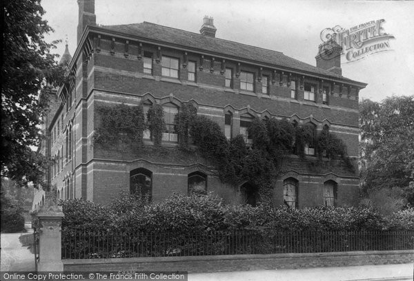 Photo of Cheltenham, Teighmore 1906