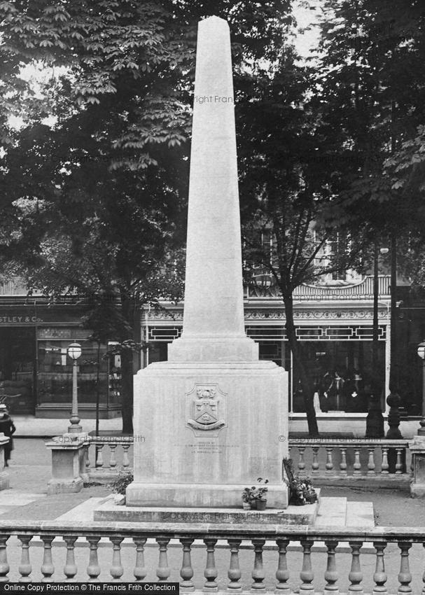 Cheltenham, War Memorial 1923