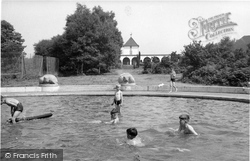 The Paddling Pool, Isle Of Thorns Camp 1949, Chelwood Gate