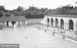 The Swimming Bath, Isle Of Thorns Camp 1950, Chelwood Gate