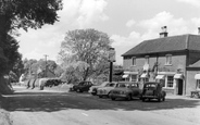 Bedford Arms Hotel c.1955, Chenies