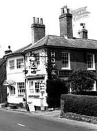 The Red Lion c.1965, Chenies