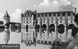 Chateau De Chenonceau On The River Cher c.1930, Chenonceaux