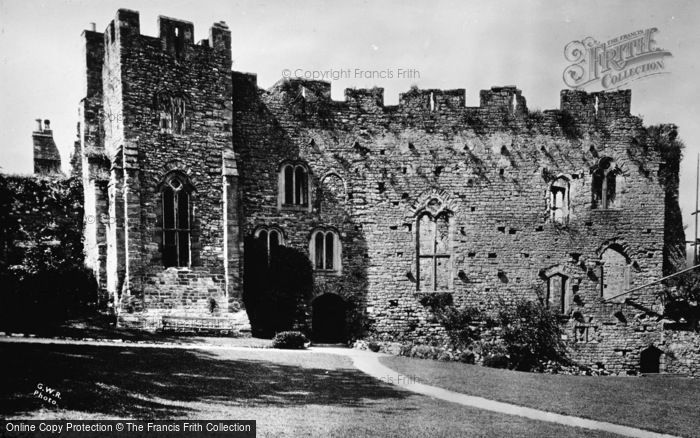 Photo of Chepstow, Castle c.1930
