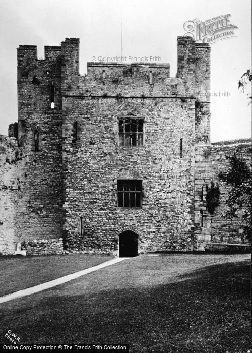 Photo of Chepstow, Castle, Martens Tower c.1930