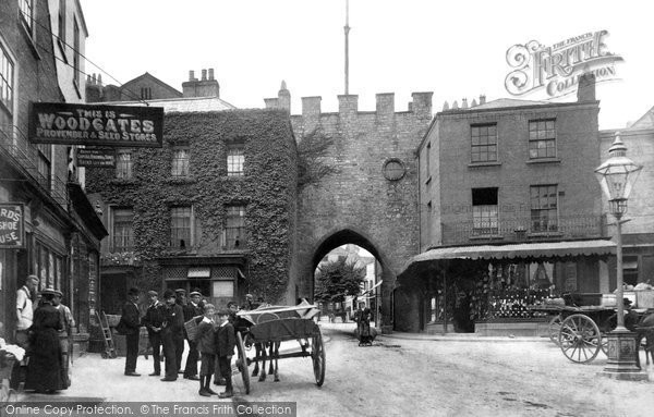 Photo of Chepstow, High Street 1906