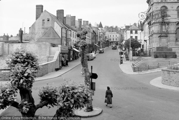 Photo of Chepstow, High Street 1957