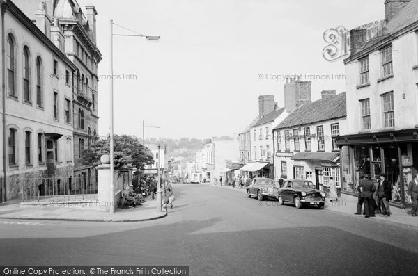 Photo of Chepstow, High Street 1957