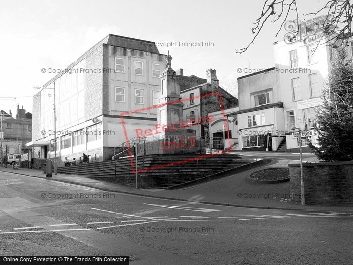 Photo of Chepstow, High Street And Beaufort Square 2004