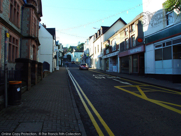 Photo of Chepstow, Moor Street And The Police Station 2004