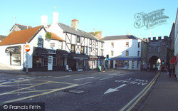 Moor Street And The Town Gate 2004, Chepstow