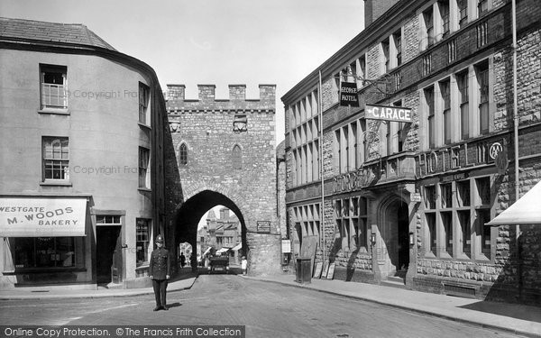 Photo of Chepstow, The Town Gate 1925
