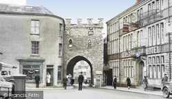 Town Gate 1950, Chepstow
