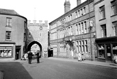 Town Gate And The George Hotel  1957, Chepstow