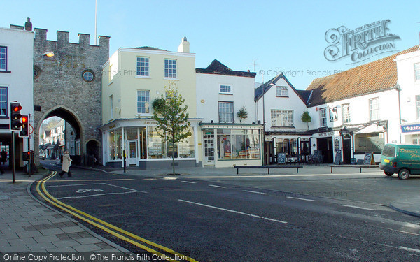 Photo of Chepstow, White Lion Square 2004