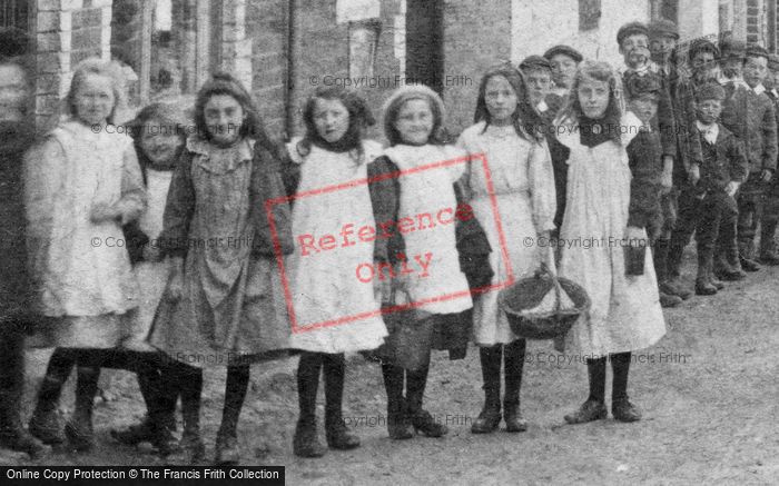 Photo of Cheriton Fitzpaine, School Children 1906