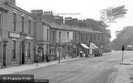 The Bee Hive Inn c.1960, Cherry Tree