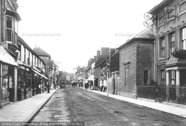 Photo of Chertsey, Guildford Street 1904