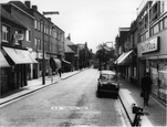 Guildford Street 1966, Chertsey