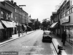 Guildford Street 1966, Chertsey