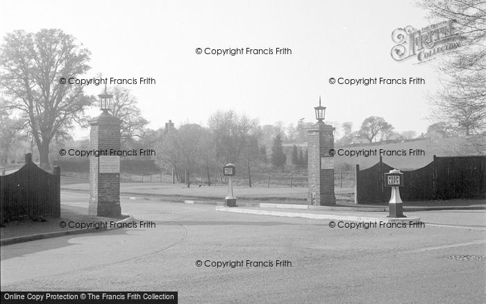 Photo of Chertsey, St Peter's And Botley's Park Hospital Entrance 1954