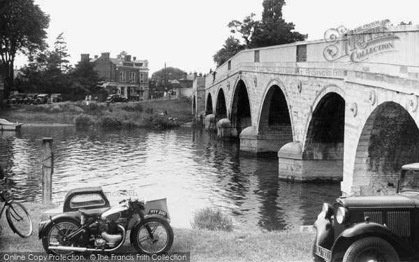 Photo of Chertsey, The Bridge c.1950