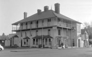 The Bridge Hotel 1954, Chertsey
