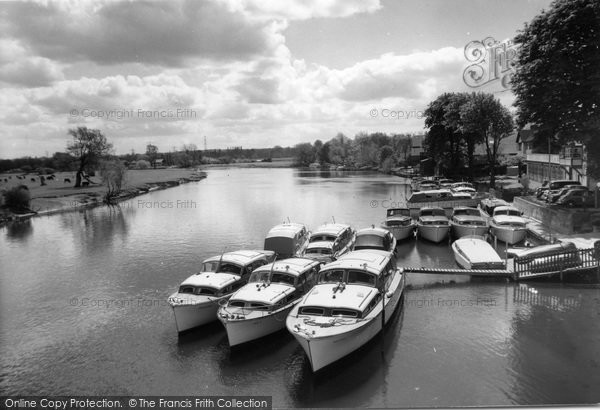Photo of Chertsey, The River Thames 1962