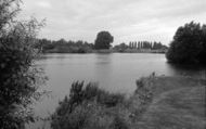 The Thames 1965, Chertsey