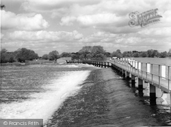 The Weir 1962, Chertsey